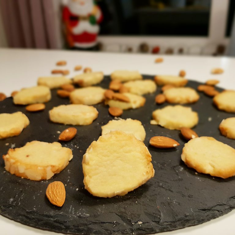 Marzipan-Mandel Plätzchen