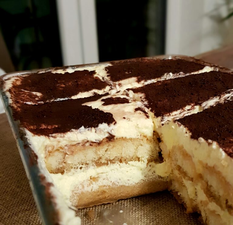 Klassisches Italienisches Tiramisu