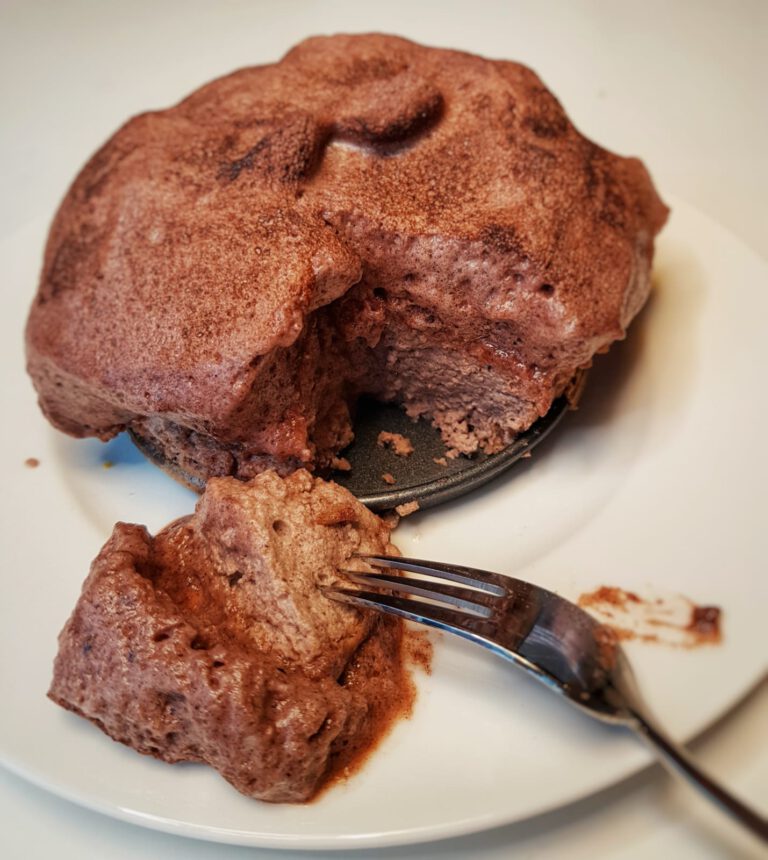 Gesunder Protein-Schoko-Käsekuchen