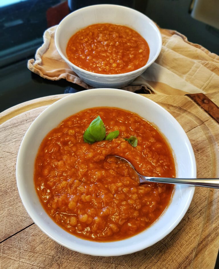Tomaten-Linsen-Suppe