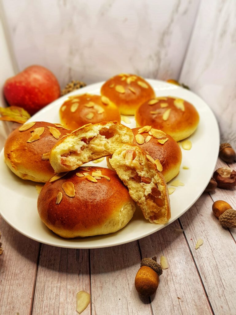 Apfel-Quark Brötchen
