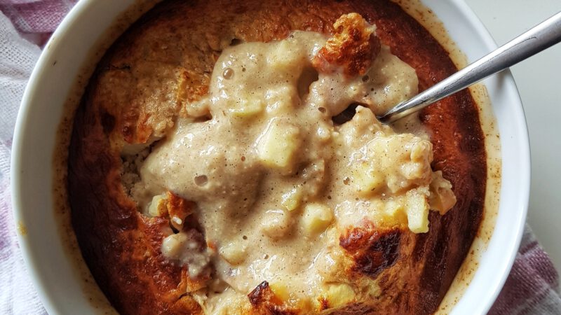 Apfel Baked Oats (Gebackener Haferbrei)