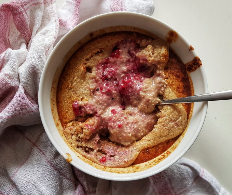 Himbeer Baked Oats (Gebackener Haferbrei)