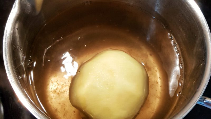 Einfacher Guide: So pochiert man Früchte