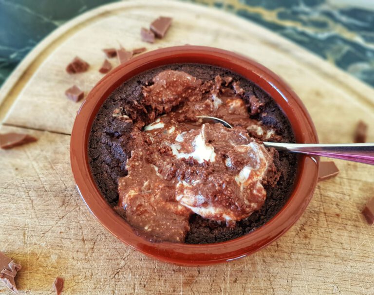 Schoko-Käsekuchen Baked Oats (Gebackener Haferbrei)